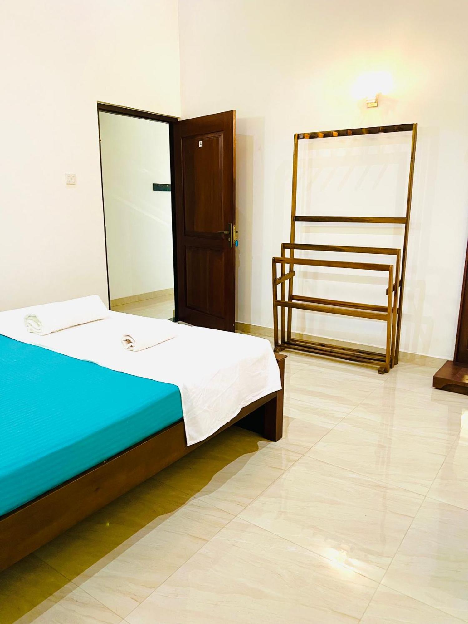 Ahasna Airport Villa Νεγκόμπο Εξωτερικό φωτογραφία